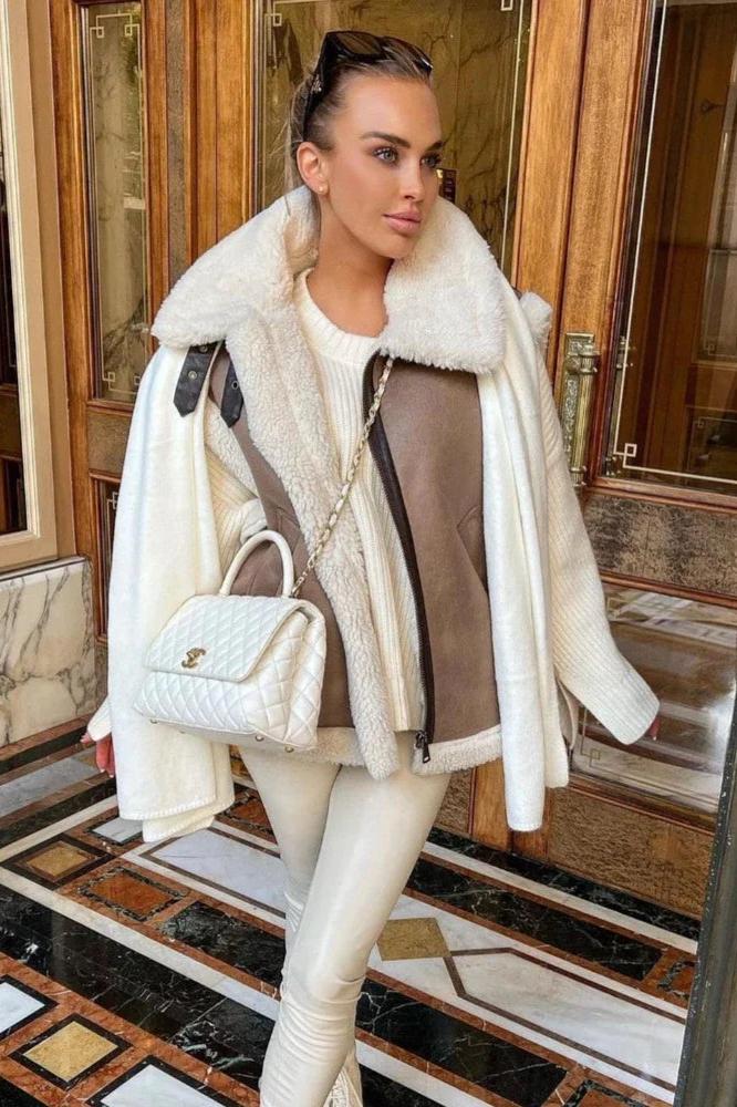 Leyla  Bodywarmer en daim avec double doublure