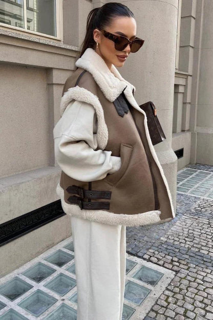 Leyla  Bodywarmer en daim avec double doublure