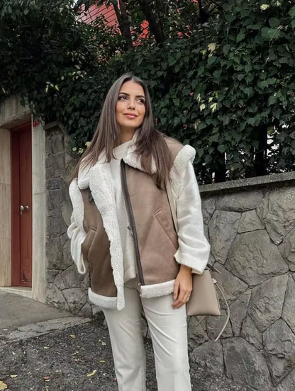 Leyla  Bodywarmer en daim avec double doublure