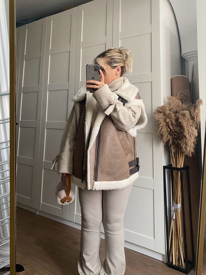 Leyla  Bodywarmer en daim avec double doublure