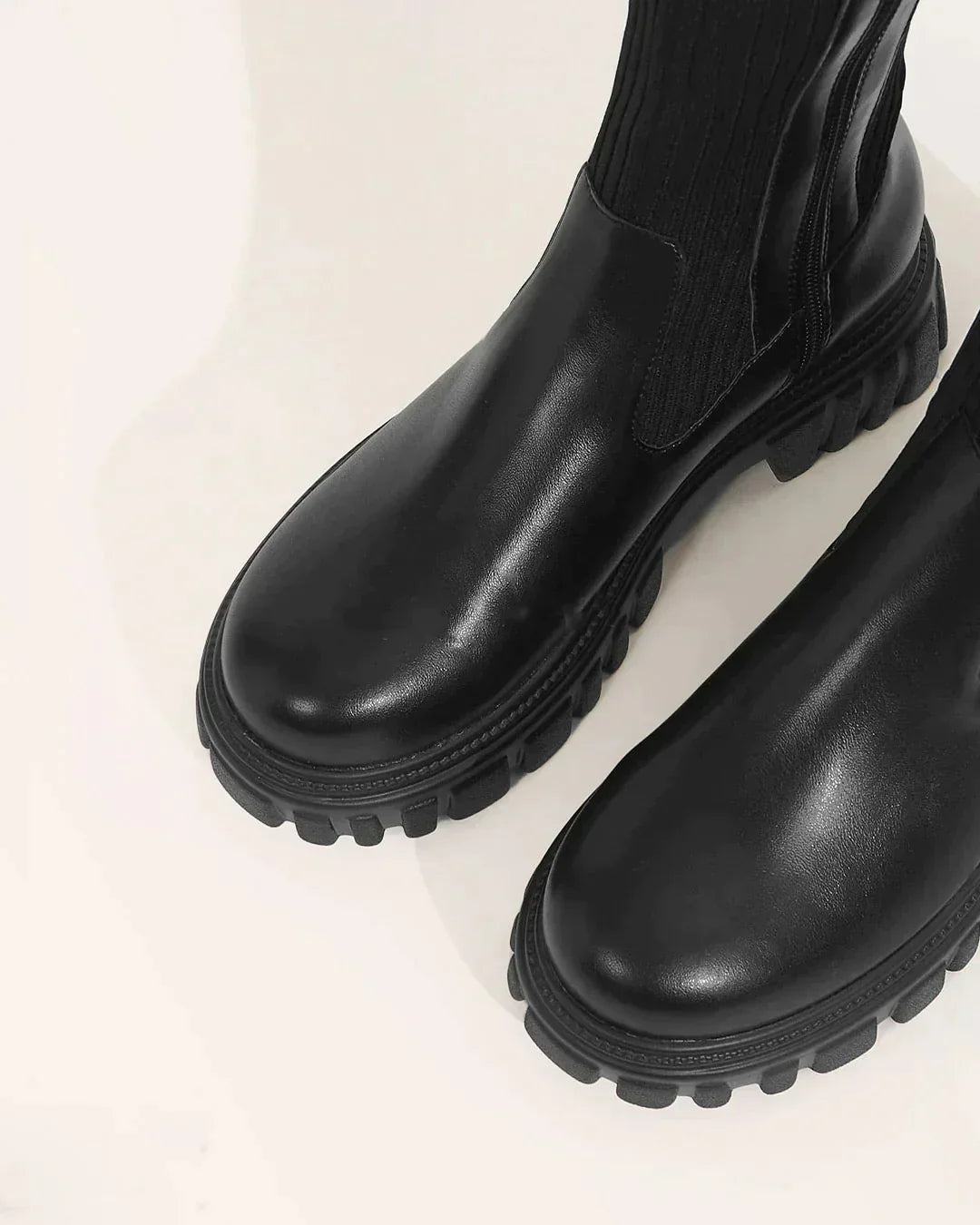 Anni  ♡ Bottes extensibles en tricot au dessus du genou