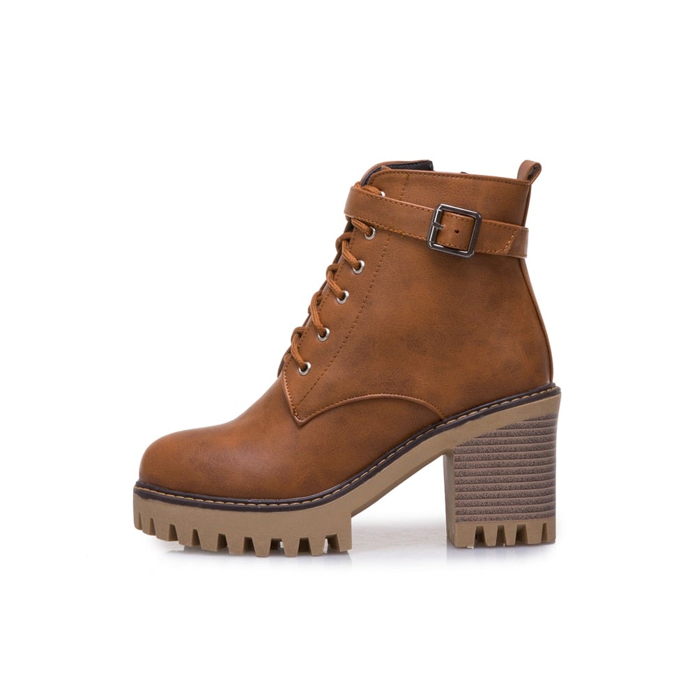 Anabelle ♡ Bottes à plateforme élégantes