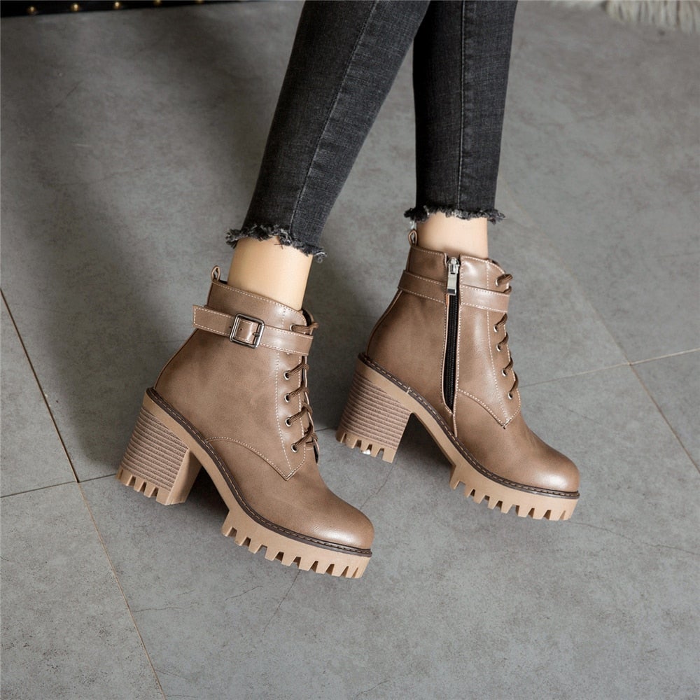 Anabelle ♡ Bottes à plateforme élégantes