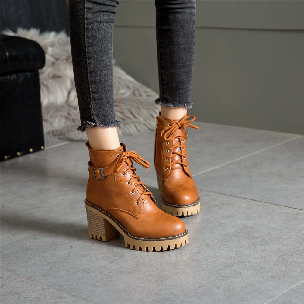 Anabelle ♡ Bottes à plateforme élégantes