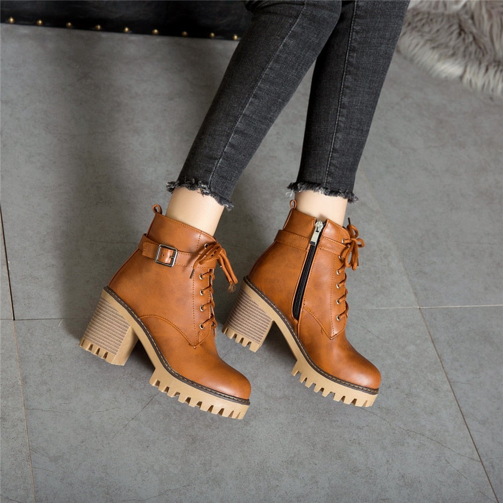 Anabelle ♡ Bottes à plateforme élégantes